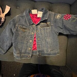 2T Rocaweaf Jean jacket + Tahari trench coat